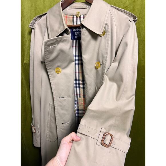 Vintage Burberrys’ Classic Trench Coat with Nova Check Lining - Picture 8 of 16
